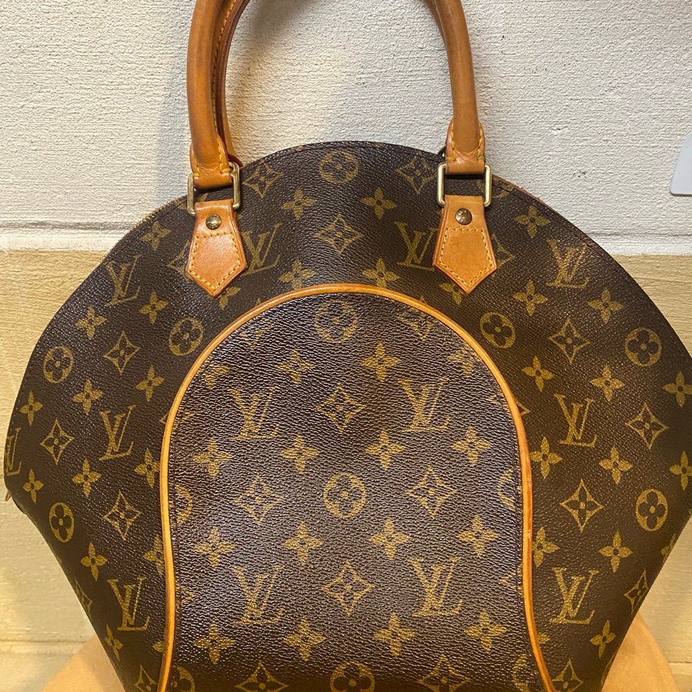Louis Vuitton Vintage Eclipse Bag